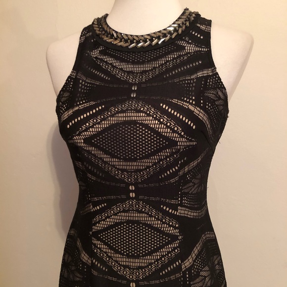 Maggy London Black Jewel Neckline Cocktail Dress - Picture 4 of 12